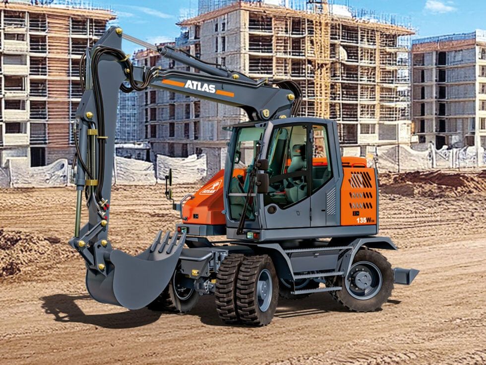 Der neue ATLAS Kurzheck-Mobilbagger 135Wsr auf einer Baustelle