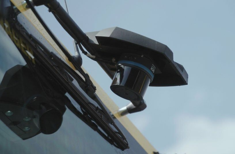 Bei drohenden Kollisionen greift der Bomag Emergency Brake Assist automatisch ein und wendet verschiedene Bremsstrategien an: Bei drohenden Kollisionen greift der Bomag Emergency Brake Assist automatisch ein und wendet verschiedene Bremsstrategien an: