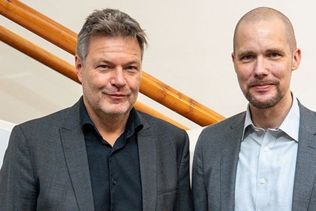 Federal Minister for Economic Affairs Robert Habeck (left) with the founder of the AI company Aleph Alpha, Jonas Andrulis. Federal Minister for Economic Affairs Robert Habeck (left) with the founder of the AI company Aleph Alpha, Jonas Andrulis.