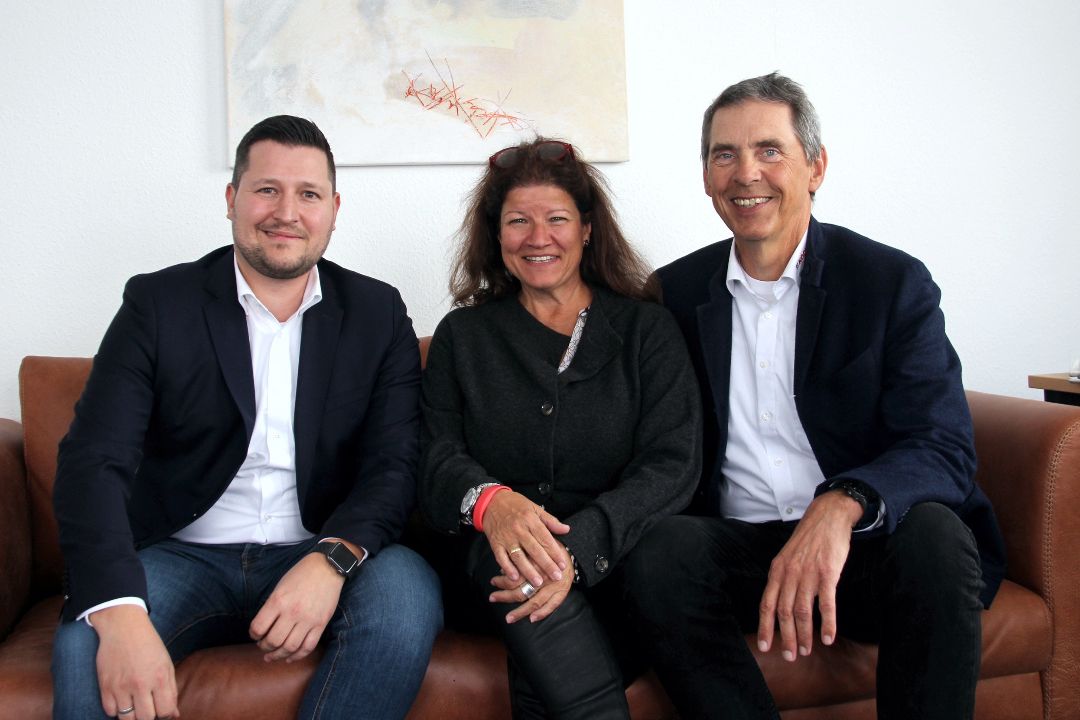 The new management of Michael Koch GmbH: Fabian Hofmann, Christine Lieber-Koch and Michael Koch (from left to right) The new management of Michael Koch GmbH: Fabian Hofmann, Christine Lieber-Koch and Michael Koch (from left to right)