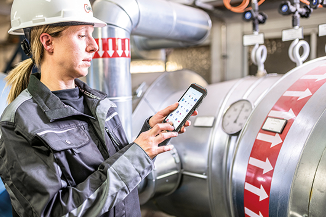 i.safe Mobile, IS540.1 i.safe Mobile, IS540.1