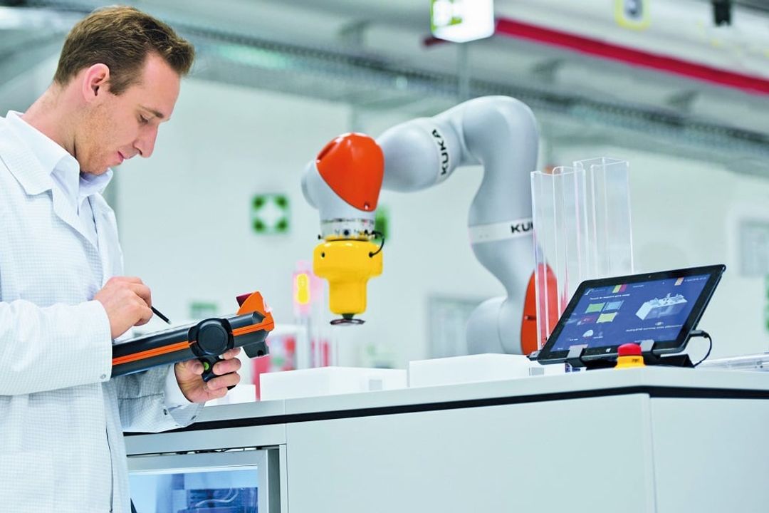 The individual path to robot safety The individual path to robot safety