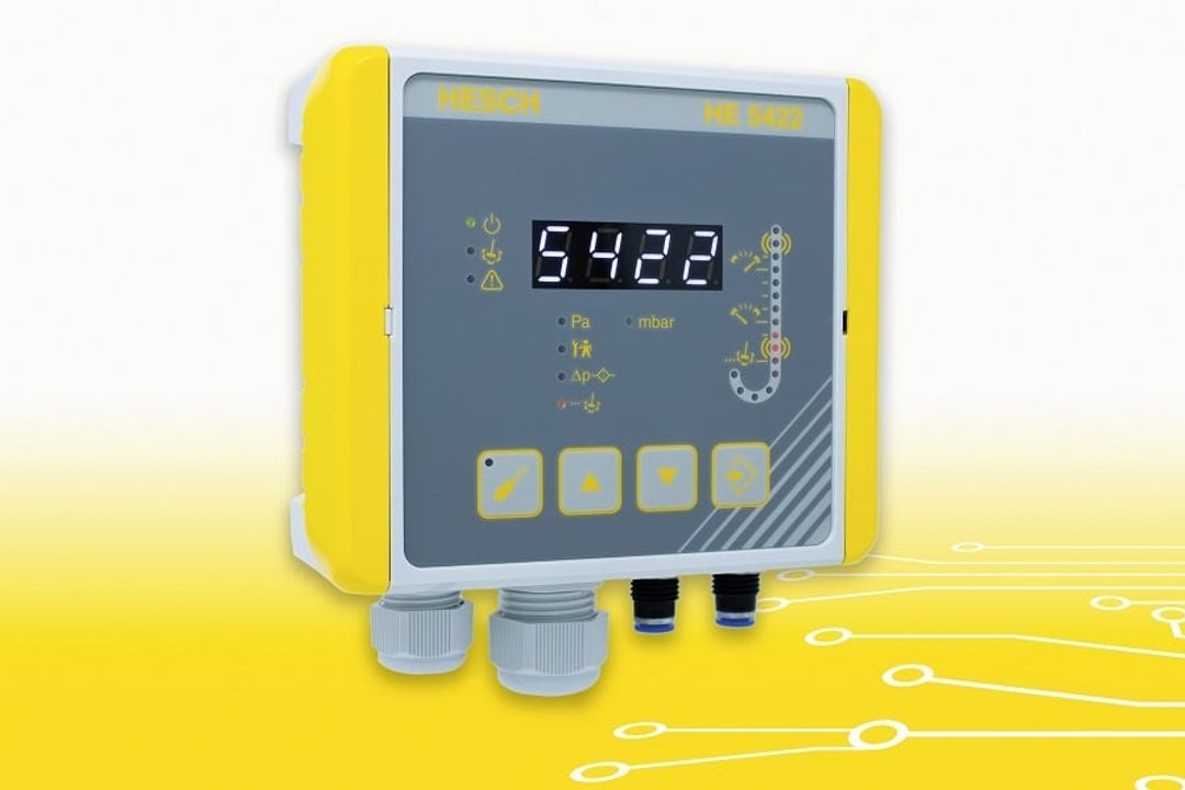 The HE 5422 differential pressure regulator from Hesch has been redesigned: Thanks to the pre-coating functionality, the cleaning process is significantly simplified and the Datahold function eliminates incorrect measurements. The HE 5422 differential pressure regulator from Hesch has been redesigned: Thanks to the pre-coating functionality, the cleaning process is significantly simplified and the Datahold function eliminates incorrect measurements.