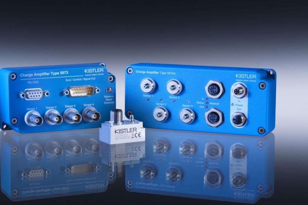 With the 5028A charge amplifier, Kistler is launching a charge amplifier that can output analog signals from piezoelectric sensors as digital measurement data using IO-Link technology