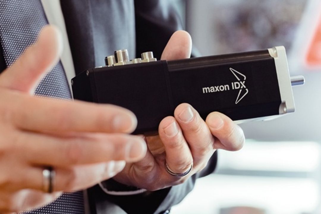 New IDX drive with integrated frequency inverter New IDX drive with integrated frequency inverter