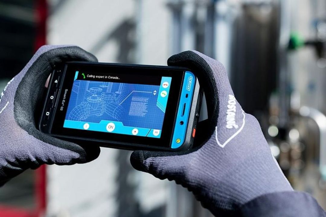 Smartphones: Intrinsically safe in extreme environments Smartphones: Intrinsically safe in extreme environments