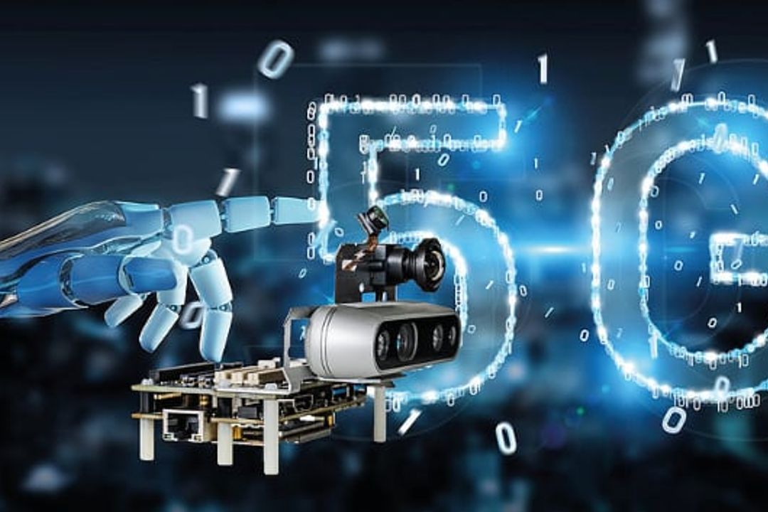 Qualcomm hat die nach Firmenangaben weltweit erste 5G- und KI-fähige Robotik-Plattform vorgestellt. Qualcomm hat die nach Firmenangaben weltweit erste 5G- und KI-fähige Robotik-Plattform vorgestellt.