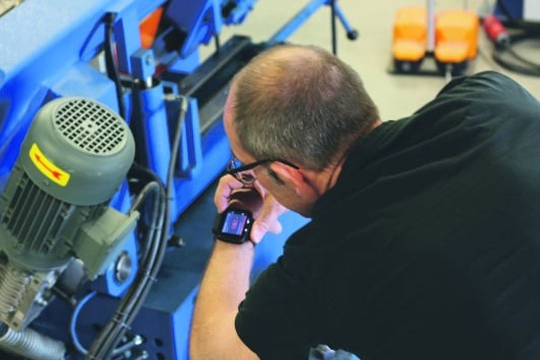 Smartwatches for manufacturing, Workerbase Smartwatches for manufacturing, Workerbase
