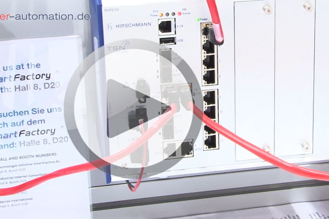 TSN-Demonstrator am Stande der SmartFactory auf der Hannover Messe 2017. TSN-Demonstrator am Stande der SmartFactory auf der Hannover Messe 2017.