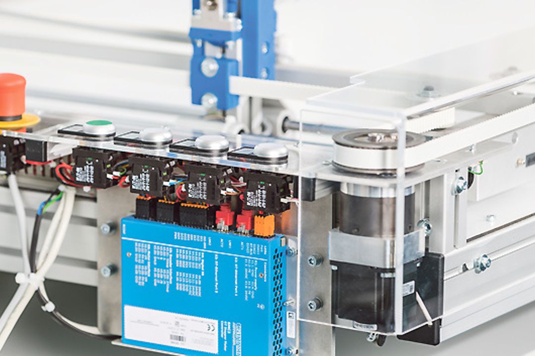 Motion control with stepper motors Motion control with stepper motors