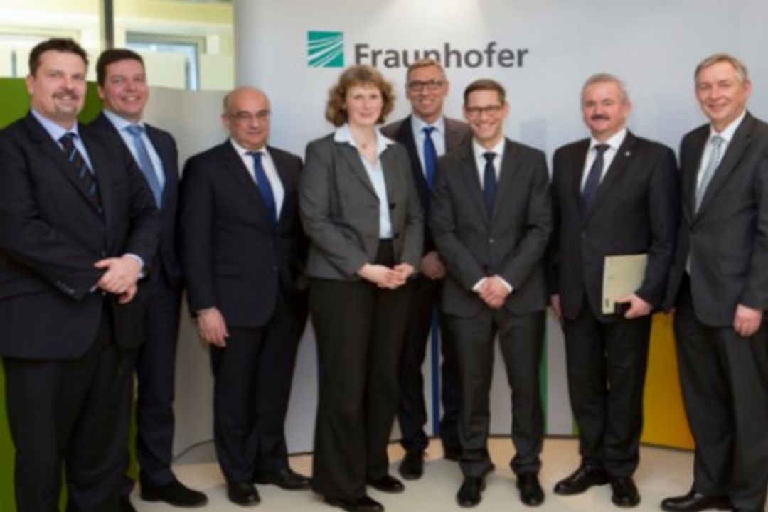 Founding of Industrial Data Space e.V. in Berlin: (from left to right) Markus Vehlow, PwC; Dr. Ralf-Peter Simon, Komsa; Dr. Robert Bauer, Sick; Heike Niederau-Buck, Salzgitter; Dr. Ralf Brunken, Volkswagen; Prof. Dr. Boris Otto, Fraunhofer IML; Prof. Dr. Reim Founding of Industrial Data Space e.V. in Berlin: (from left to right) Markus Vehlow, PwC; Dr. Ralf-Peter Simon, Komsa; Dr. Robert Bauer, Sick; Heike Niederau-Buck, Salzgitter; Dr. Ralf Brunken, Volkswagen; Prof. Dr. Boris Otto, Fraunhofer IML; Prof. Dr. Reim