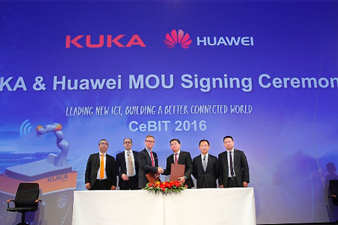 Kuka und Huawei unterschreiben ihre Zusammenarbeit im Bereich Smart Manufacturing auf der Cebit 2016 Kuka und Huawei unterschreiben ihre Zusammenarbeit im Bereich Smart Manufacturing auf der Cebit 2016
