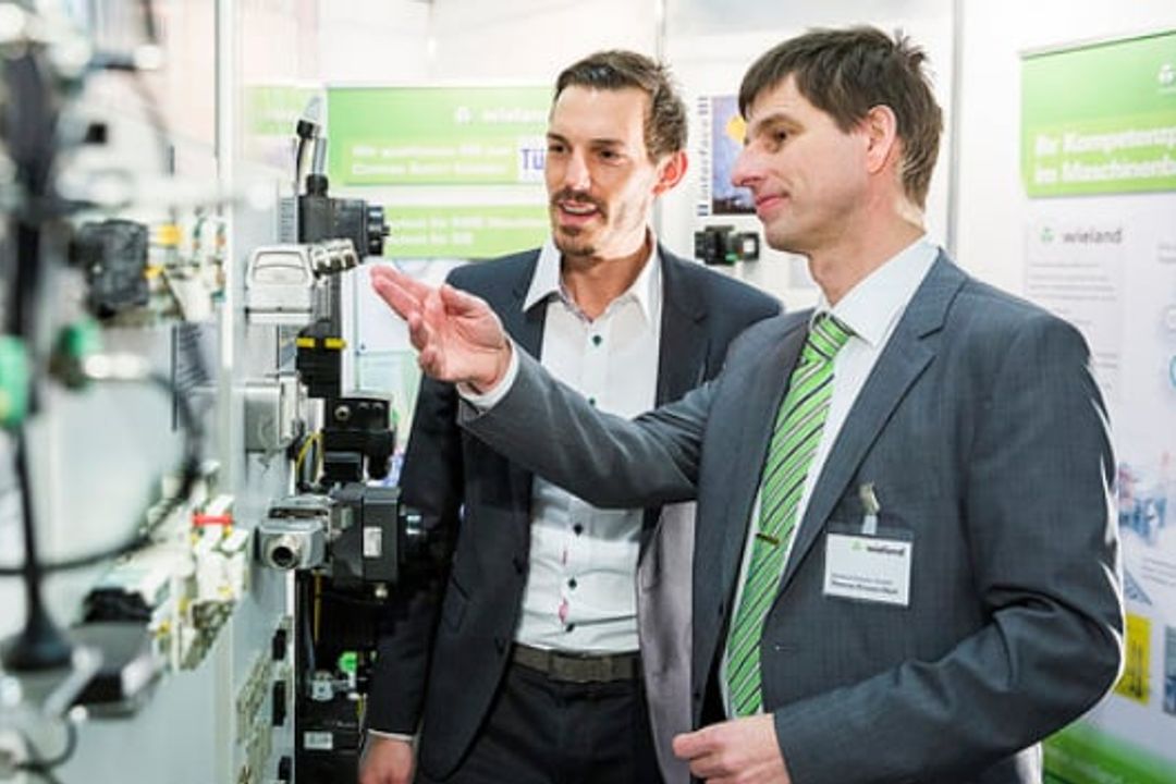 Visitors and exhibitors at All About Automation Essen 2016