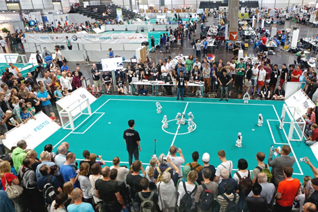 4_Standard Platform League of the soccer discipline as a visitor magnet