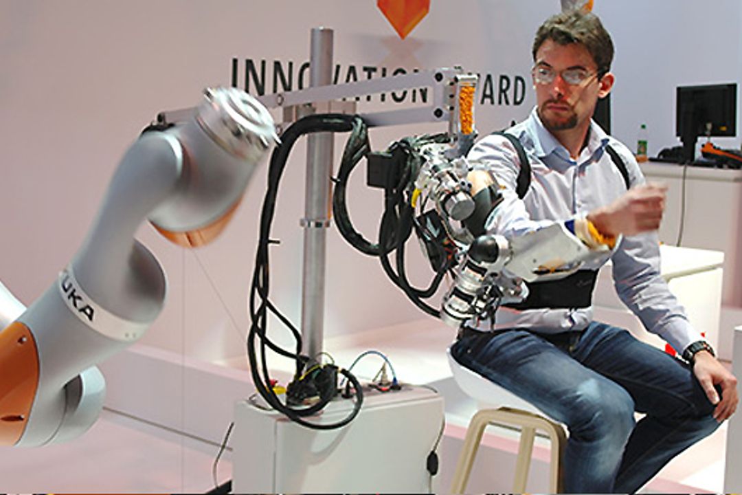 Projekt ReTeLink vom Wearable Robotics Laboratory des Biorobotics Institutes of Scuola Superiore Sant’Anna Projekt ReTeLink vom Wearable Robotics Laboratory des Biorobotics Institutes of Scuola Superiore Sant’Anna