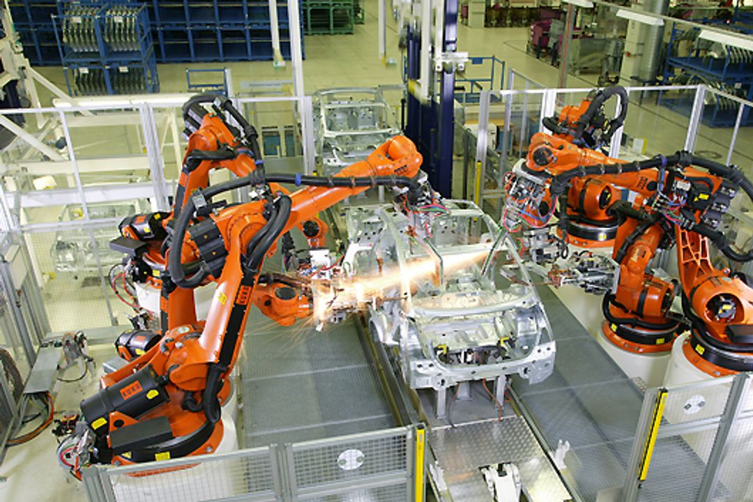 Punktschweißapplikation von Kuka im Automobilbau