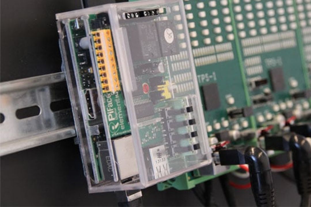Raspberry Pi auf Hutschiene