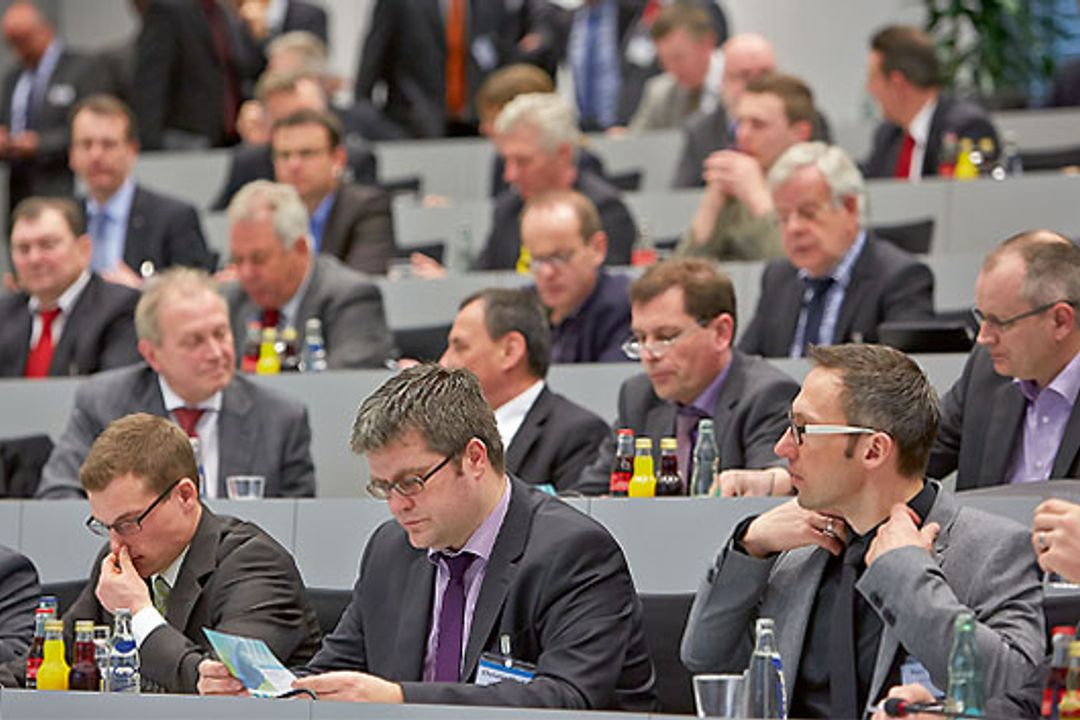 Besucher des 19. Industrial Communication Congress bei Phoenix Contact Besucher des 19. Industrial Communication Congress bei Phoenix Contact