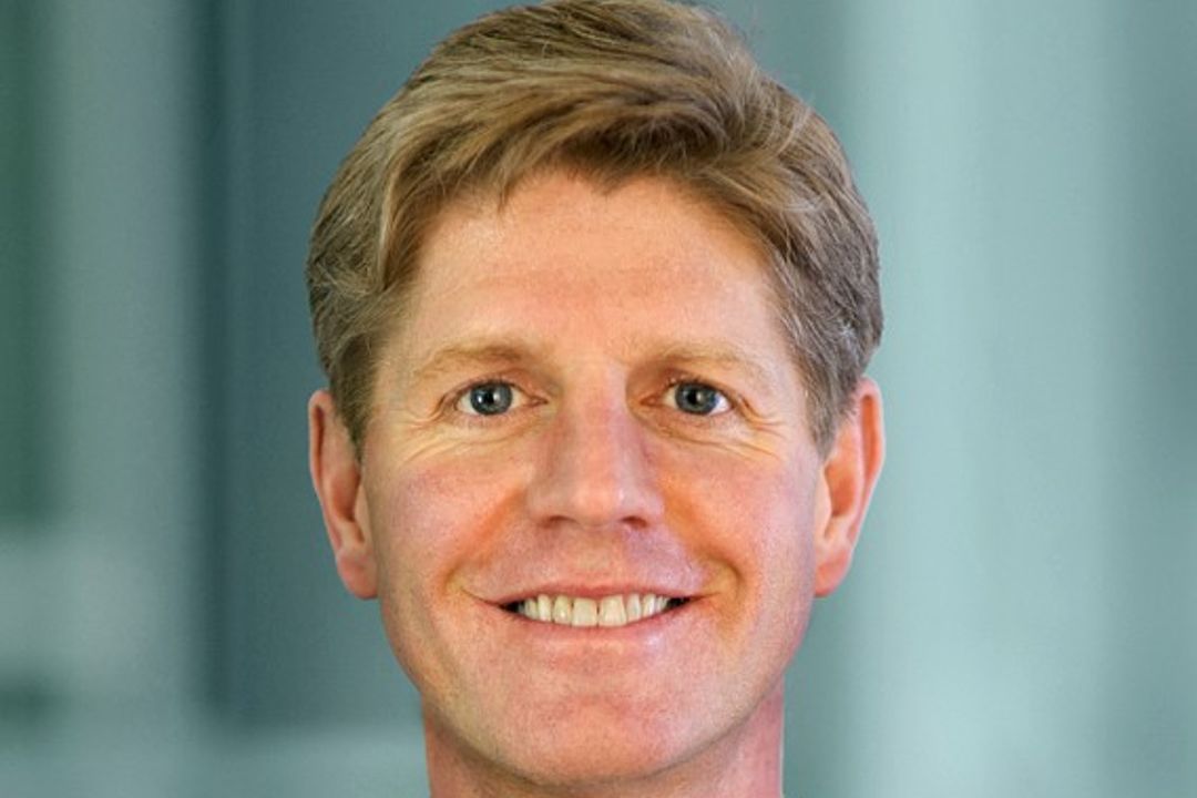 Joseph Hogan, ABB: »Für unsere Kunden bietet sich der große Vorteil, dass sie unternehmensweite IT-Plattformen und Automatisierungssysteme für Energiemärkte nun aus einer Hand erhalten.«