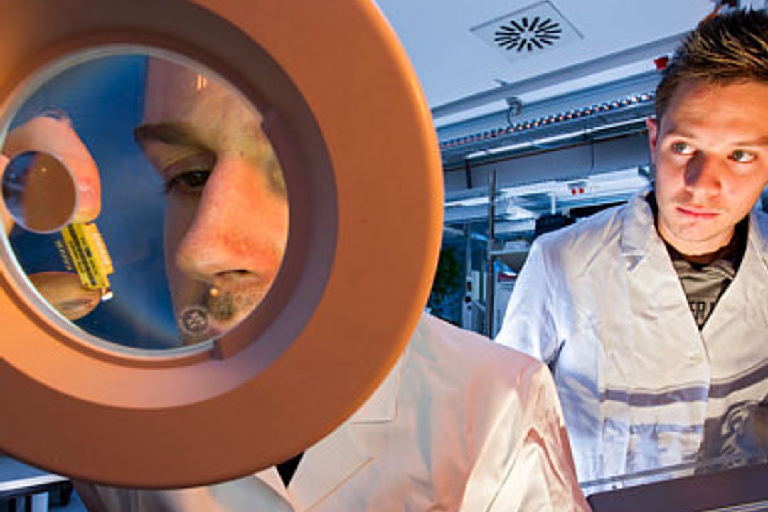 Fotoausstellung „Deutsche Technikstraße”œ, Testo, Prüfung Infrarotsensor Fotoausstellung „Deutsche Technikstraße”œ, Testo, Prüfung Infrarotsensor