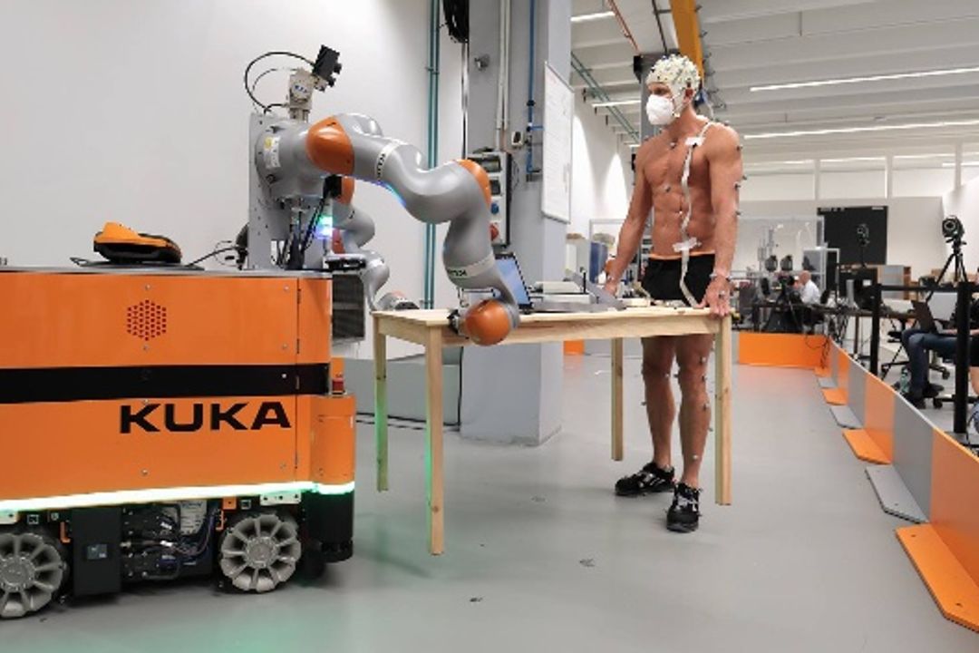 Kuka researches - Psychosocial aspects of HRC Kuka researches - Psychosocial aspects of HRC