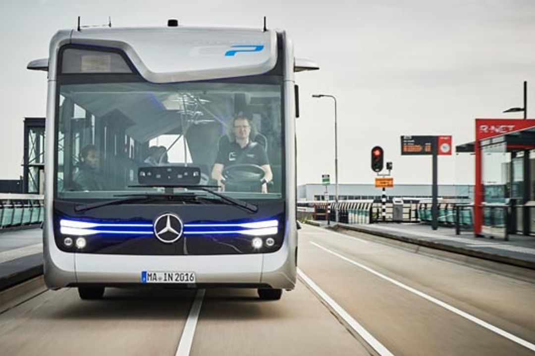 Daimler zeigt Mercedes-Benz Future Bus mit CityPilot Daimler zeigt Mercedes-Benz Future Bus mit CityPilot