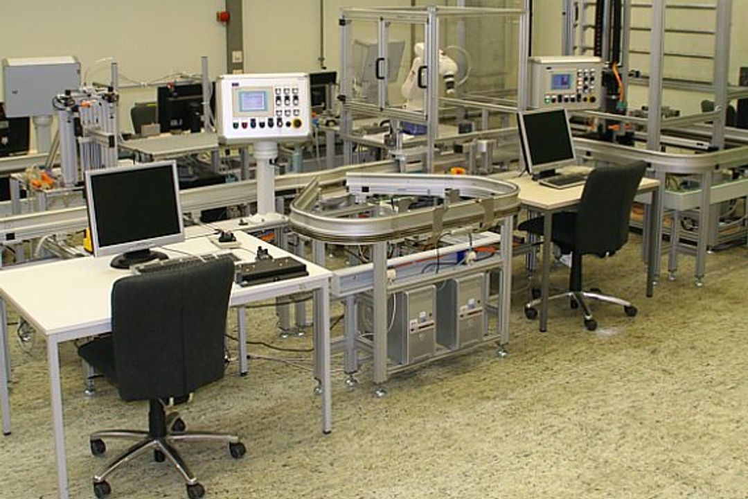 Modellfabrik an der Hochschule Darmstadt Modellfabrik an der Hochschule Darmstadt