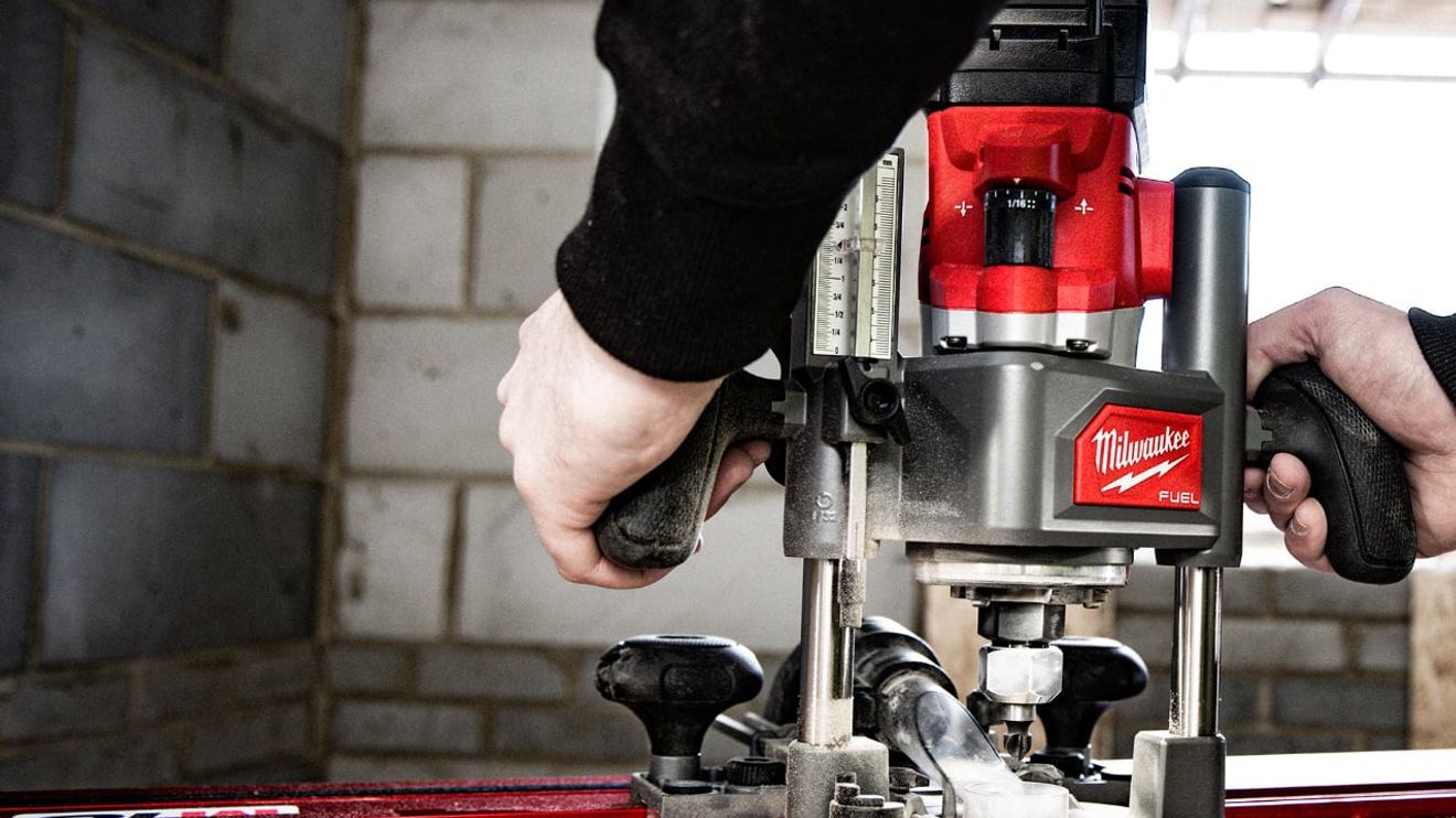 Milwaukee FUEL M18 FR12 Milwaukee FUEL M18 FR12