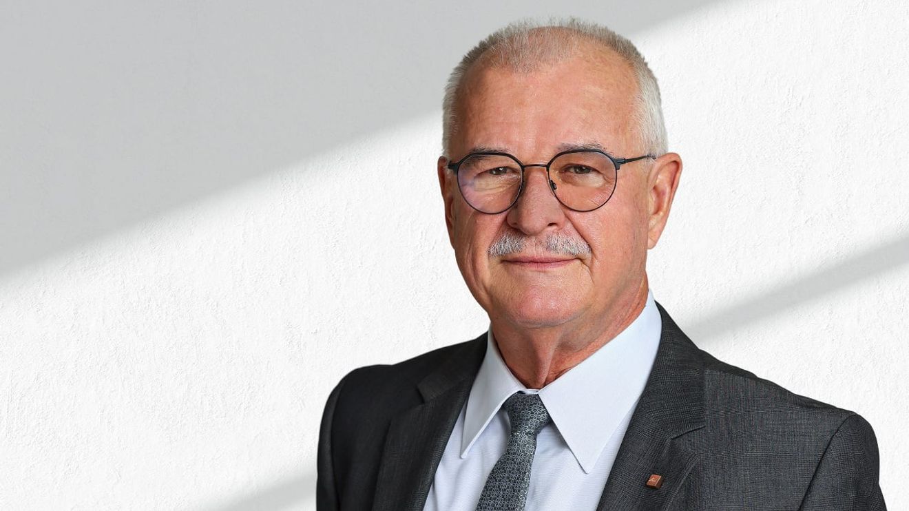  Dr. Eckhard Keill, Roto