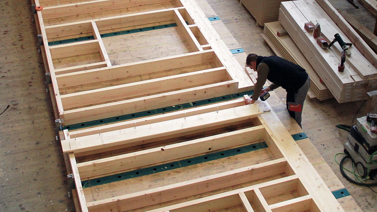 Der Bausatz zum selber Bauen eines qualitativ und funktional hochwertigen Eigenbautisches (Fotos: Woodtec Fankhauser GmbH) Der Bausatz zum selber Bauen eines qualitativ und funktional hochwertigen Eigenbautisches (Fotos: Woodtec Fankhauser GmbH)