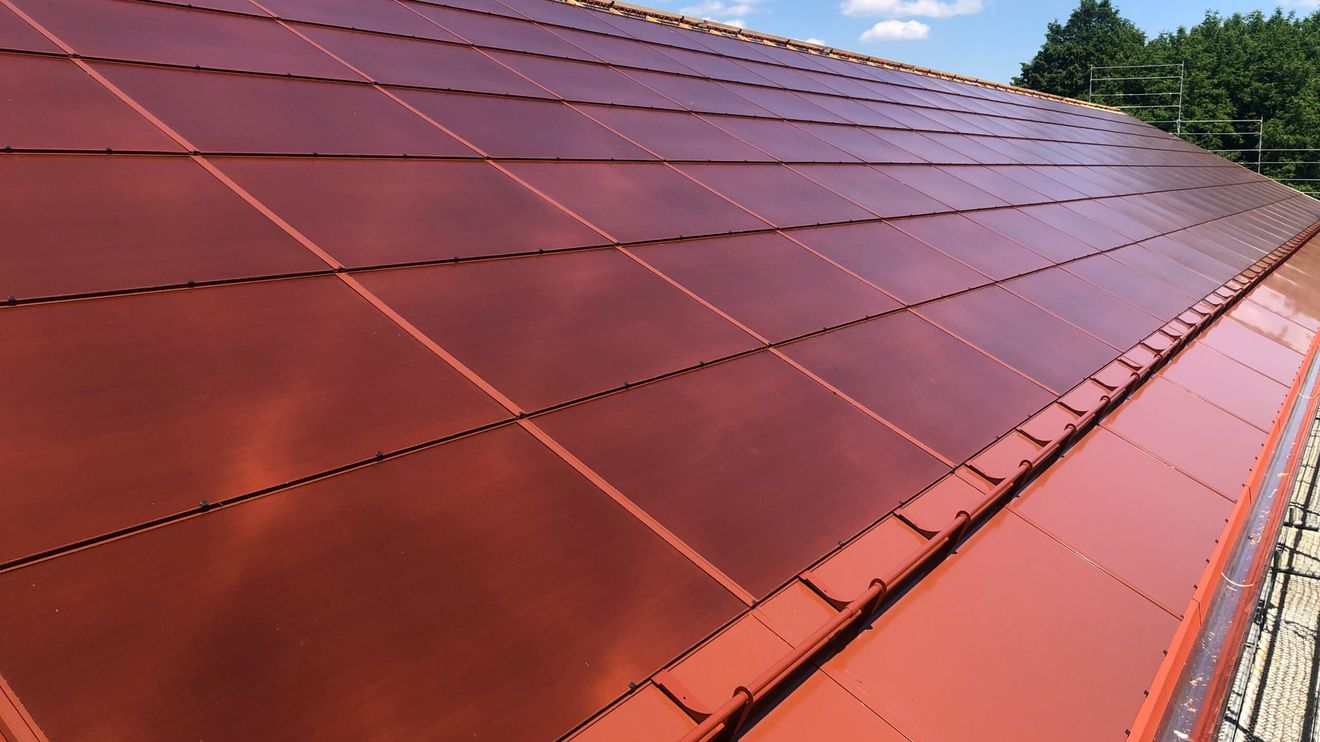 Dachintegrierte 40 kWp Solrif-PV-Anlage auf der Herreninsel, Herrenchiemsee, Ausführung Huber Haustechnik mit Unterstützung von deSonna (Foto: deSonna)