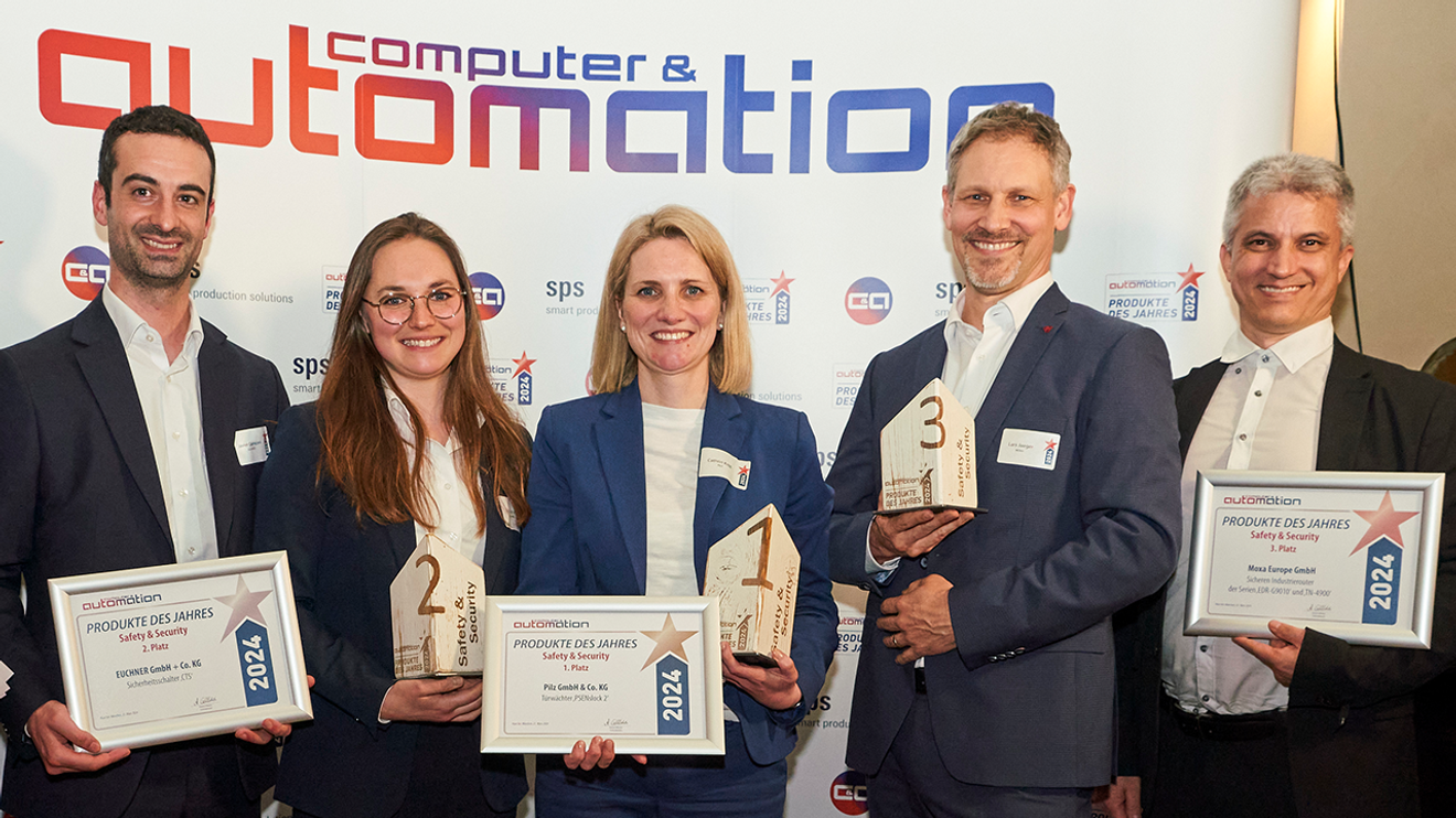 The winners of the 'Safety &amp; Security' category (from left): Javier Carnicero and Lisa Schulz (Euchner), Cathrin Kröll (Pilz), Lars Jaeger and Laurent Liou (Moxa).