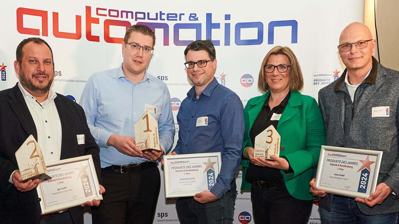 The winners of the 'Robotics &amp; Handling' category (from left): Alexander Mühlens (igus), Rob Bierbooms and Nils Tielen (Bosch Rexroth), Kathrin Lay and Volker Ott (Häwa).