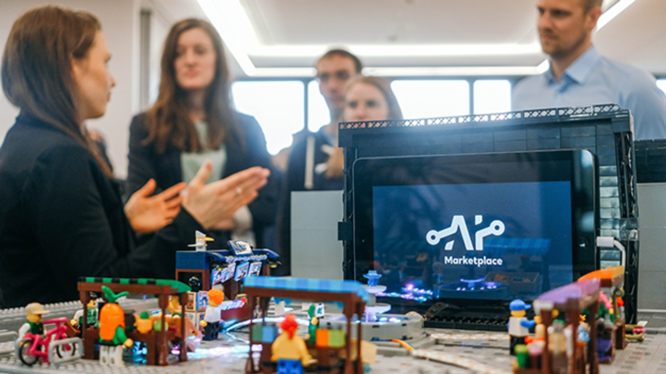 it's OWL: The 'AI marketplace' becomes a start-up