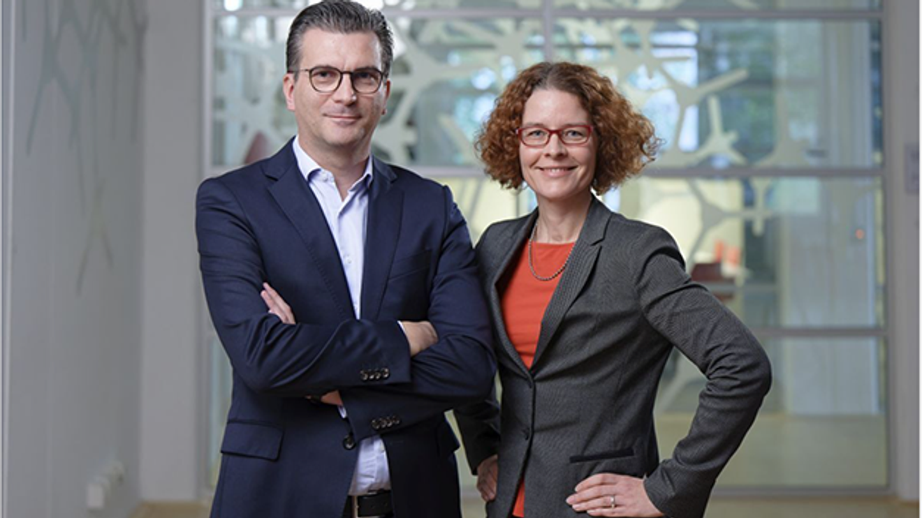 Professorin Regina Palkovits und Professor Jürgen Klankermayer Professorin Regina Palkovits und Professor Jürgen Klankermayer