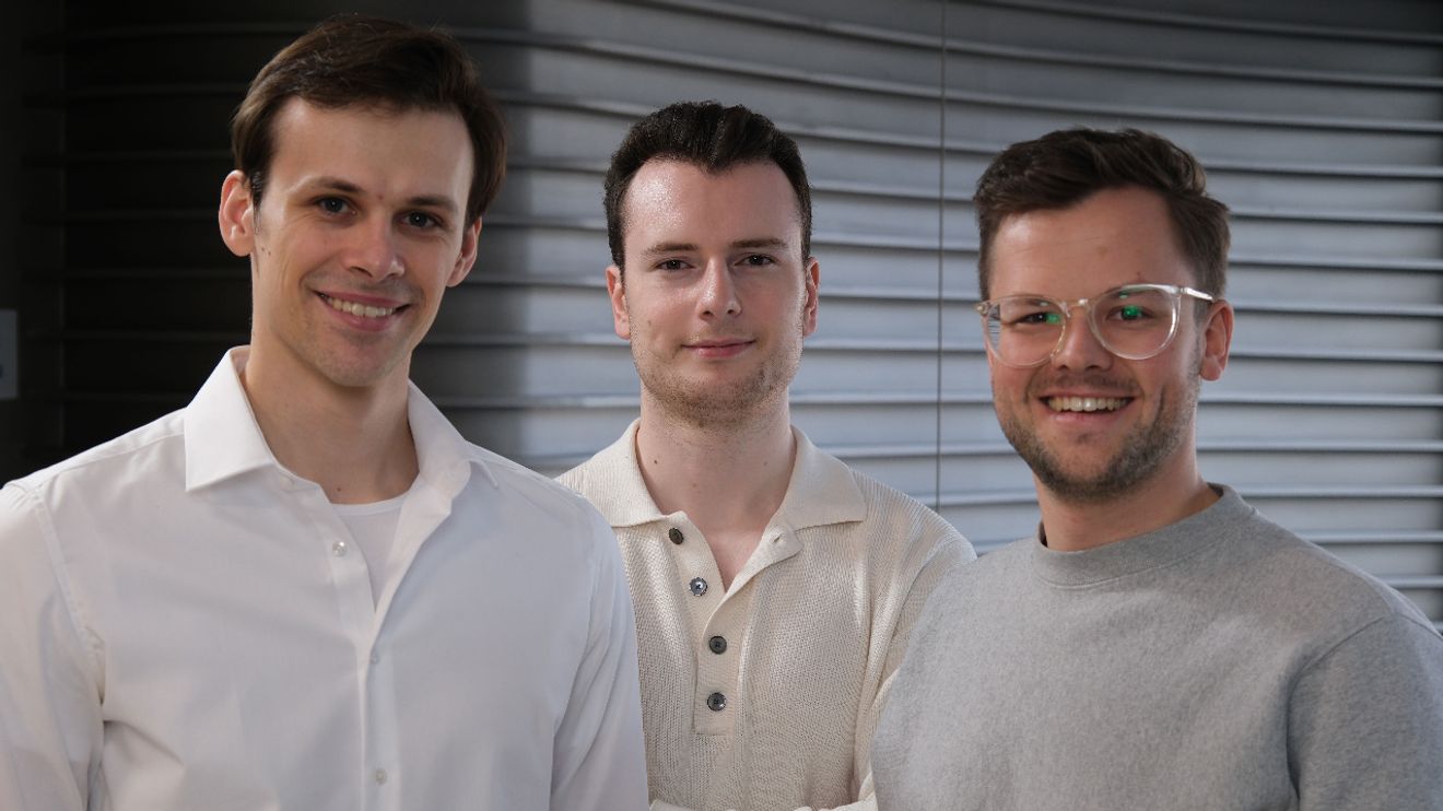 Die Suitcase-Gründer (v.l.n.r.): Philipp Hertel, Tim Fischer und Tim Kniepkamp Die Suitcase-Gründer (v.l.n.r.): Philipp Hertel, Tim Fischer und Tim Kniepkamp