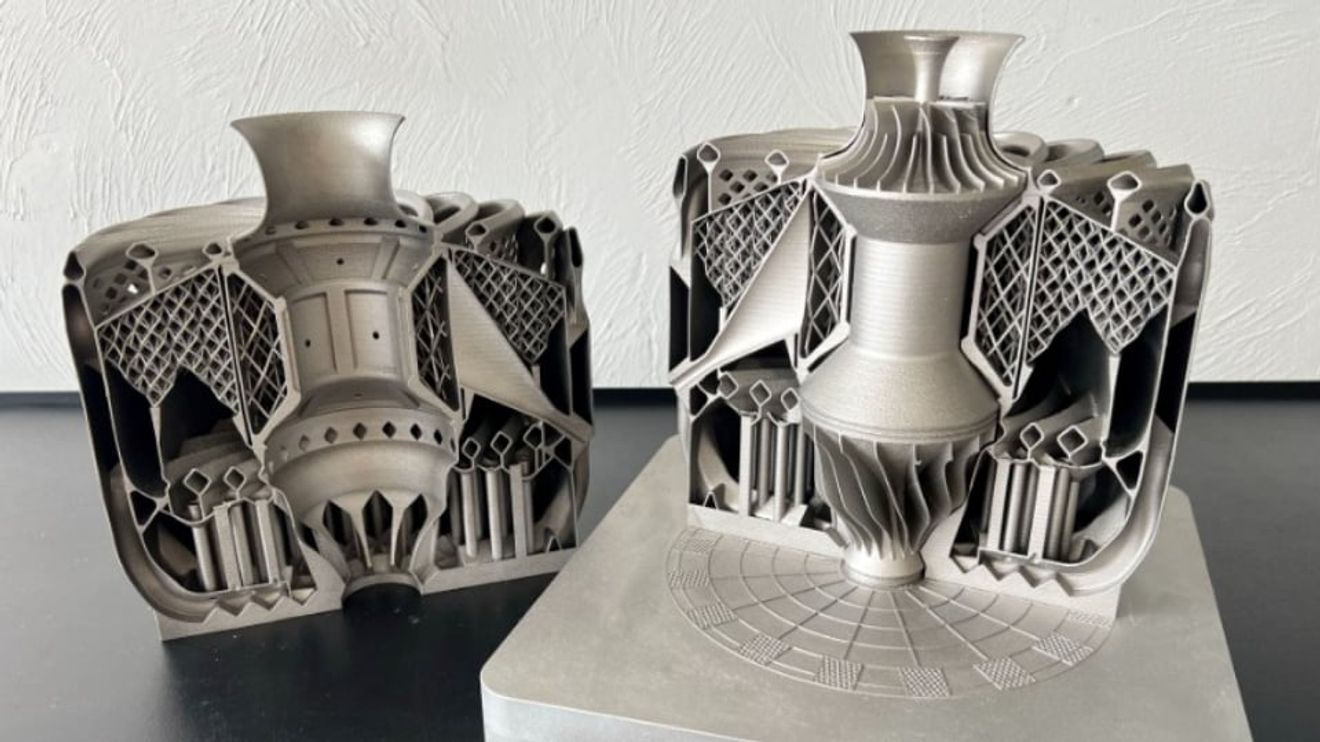 PTC has unveiled the world's first fully 3D-printed micro turbojet engine. PTC has unveiled the world's first fully 3D-printed micro turbojet engine.