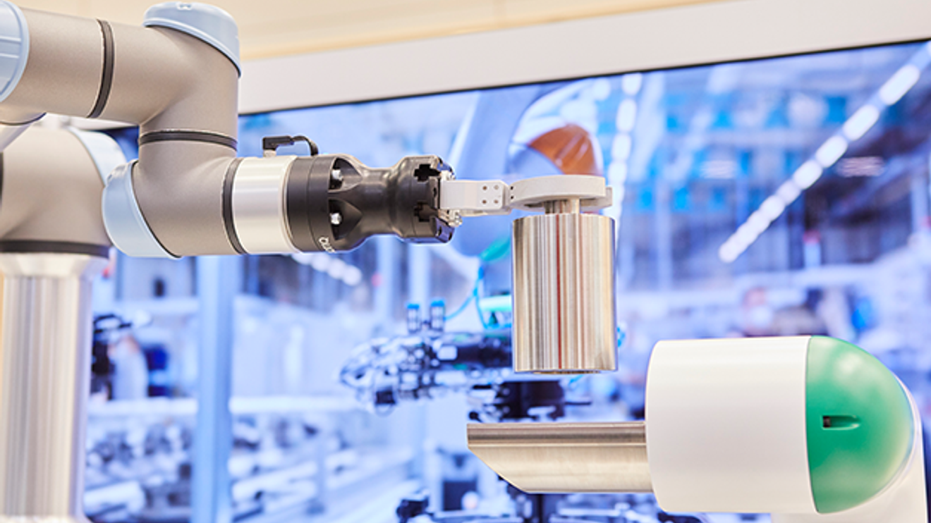 IFR and VDMA Robotics + Automation presented the latest industry figures at Automatica. IFR and VDMA Robotics + Automation presented the latest industry figures at Automatica.