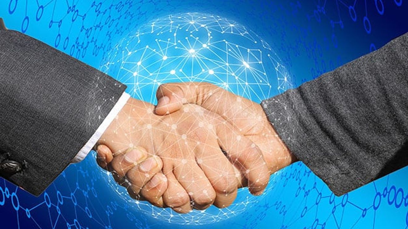 Pixabay-handshake-GerdAltmann Pixabay-handshake-GerdAltmann