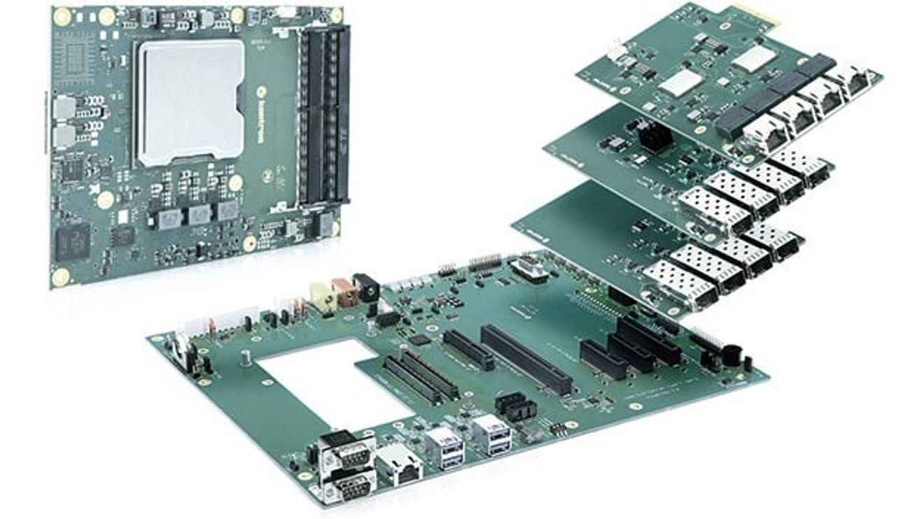 COM Express Basic Type 7 module COMe-bID7 with Intel Xeon D-1700 processors from Kontron