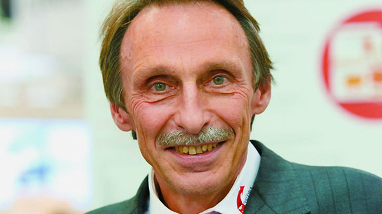 Hans-Jürgen Hilscher Hans-Jürgen Hilscher