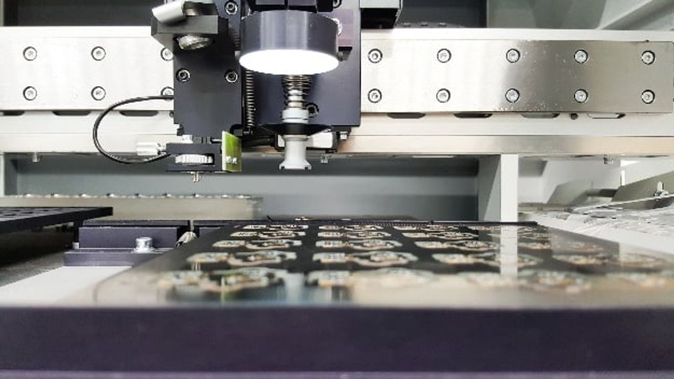 Generating added value from machine data Generating added value from machine data