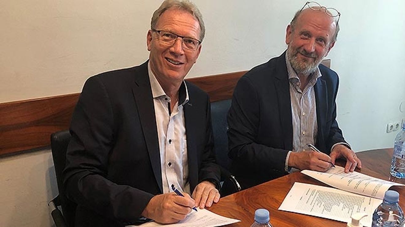 Hainzl Managing Director Willi Eibner and TOK founder Mihael Klun