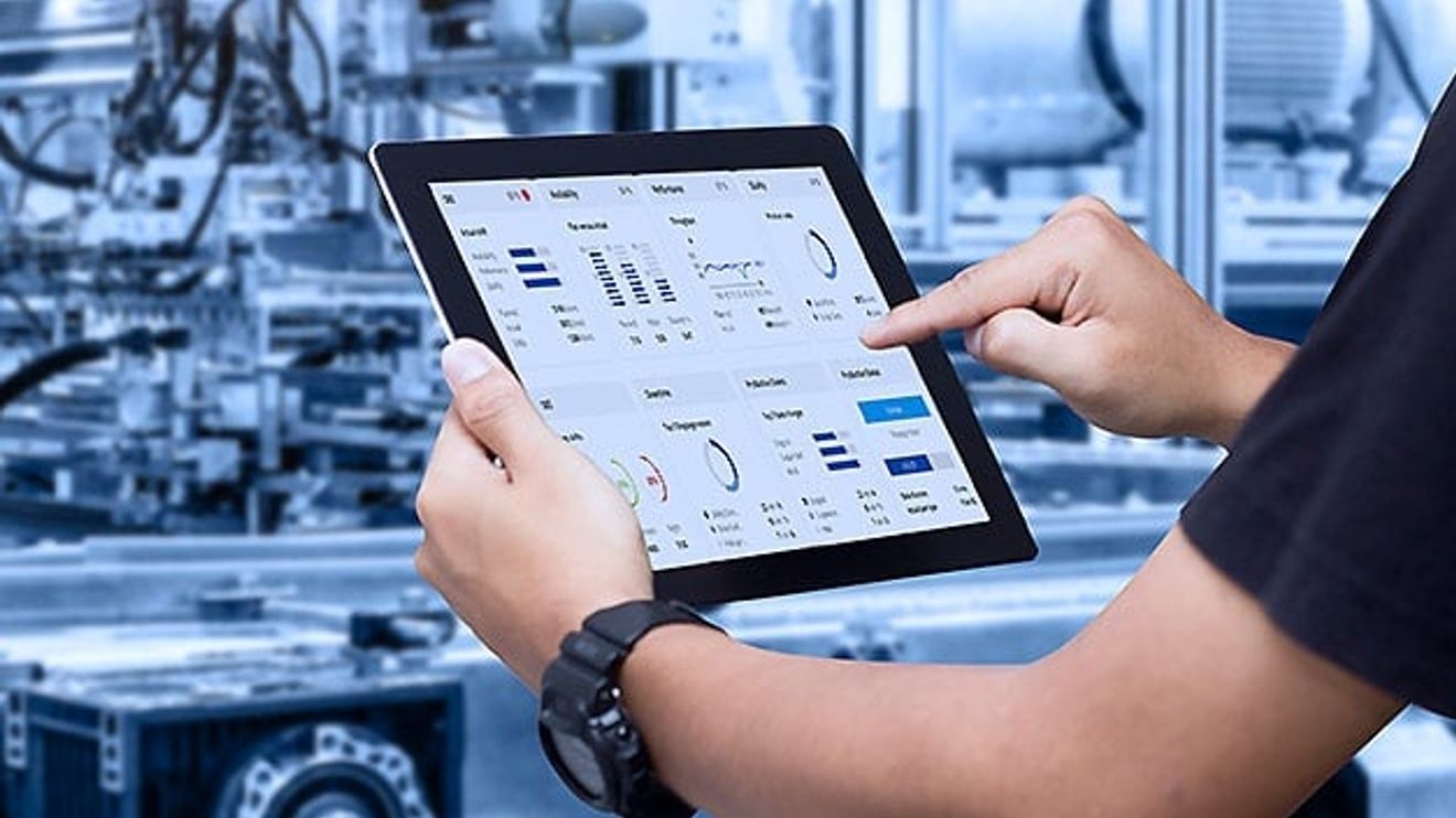 The digital twin as an accelerator The digital twin as an accelerator