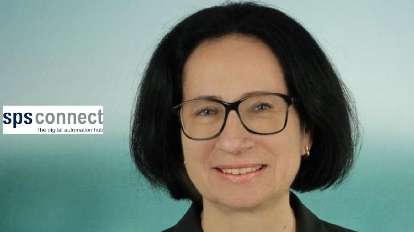 Dr. Birgit Boss is a digitalization engineer at Bosch Connected Industry. Dr. Birgit Boss is a digitalization engineer at Bosch Connected Industry.