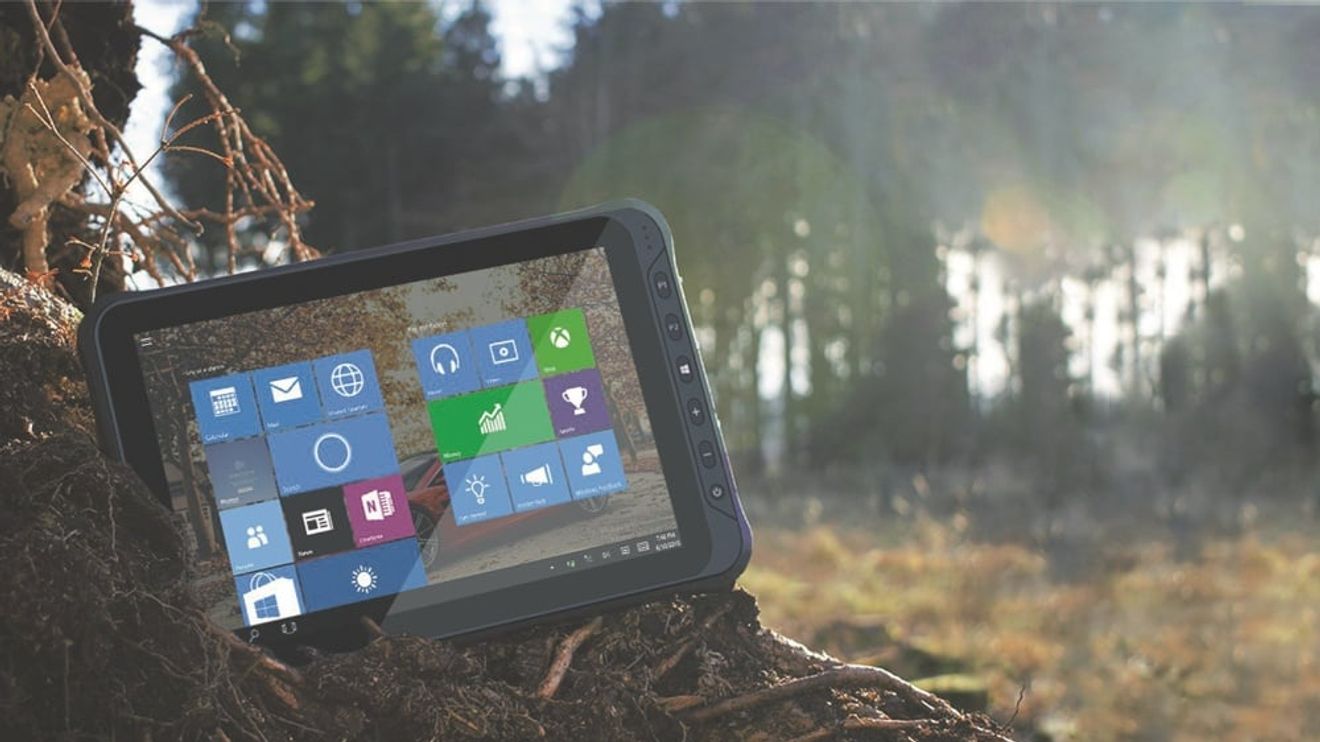 The tablet is available with either Windows 10 IoT or Android 9.0. The tablet is available with either Windows 10 IoT or Android 9.0.