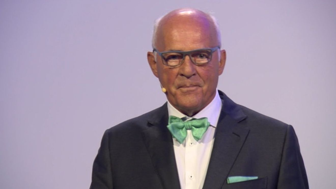 Dr. h.c. Klaus Endress Dr. h.c. Klaus Endress