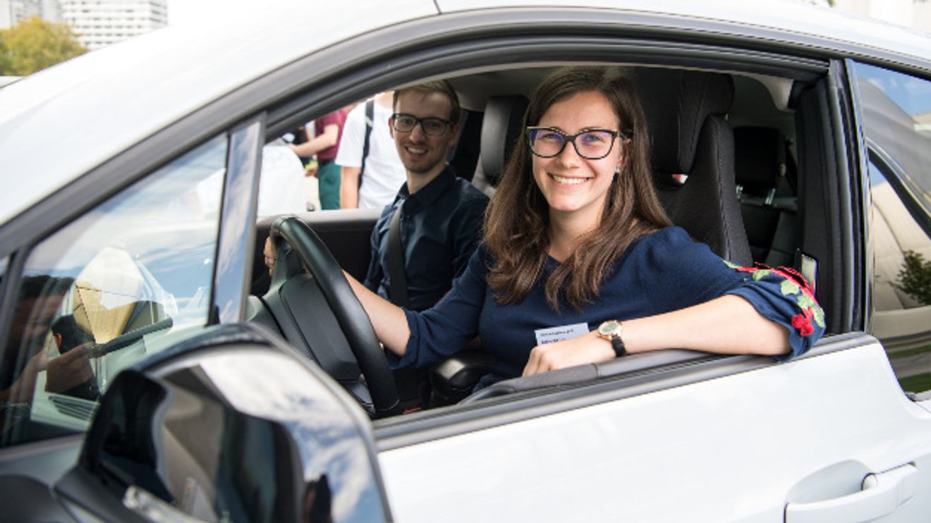 Drive-E students Drive-E students
