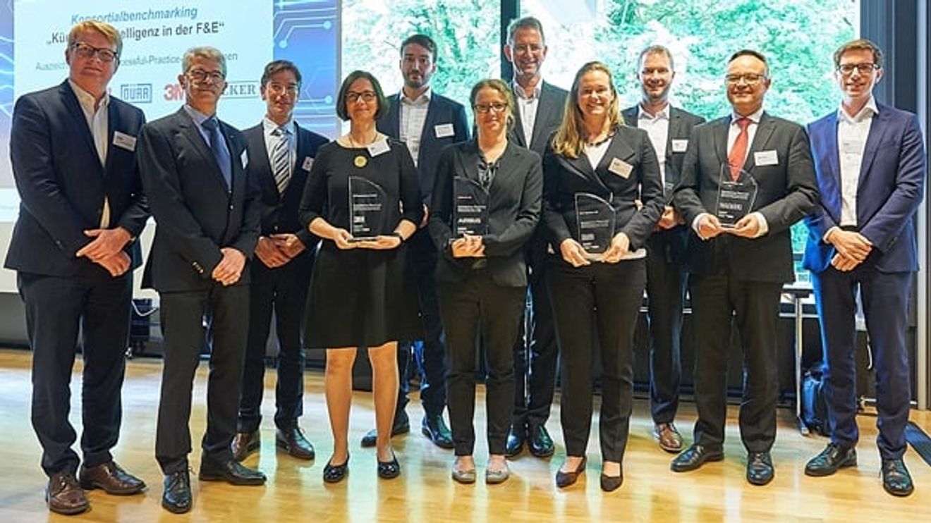Preisträger und Konsortium des Benchmarkings KI in der F&E 2019