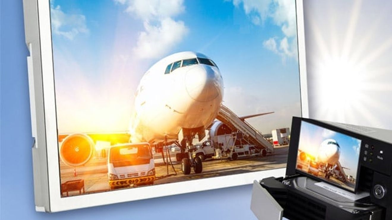 5_New large TFT displays from Evervision 5_New large TFT displays from Evervision